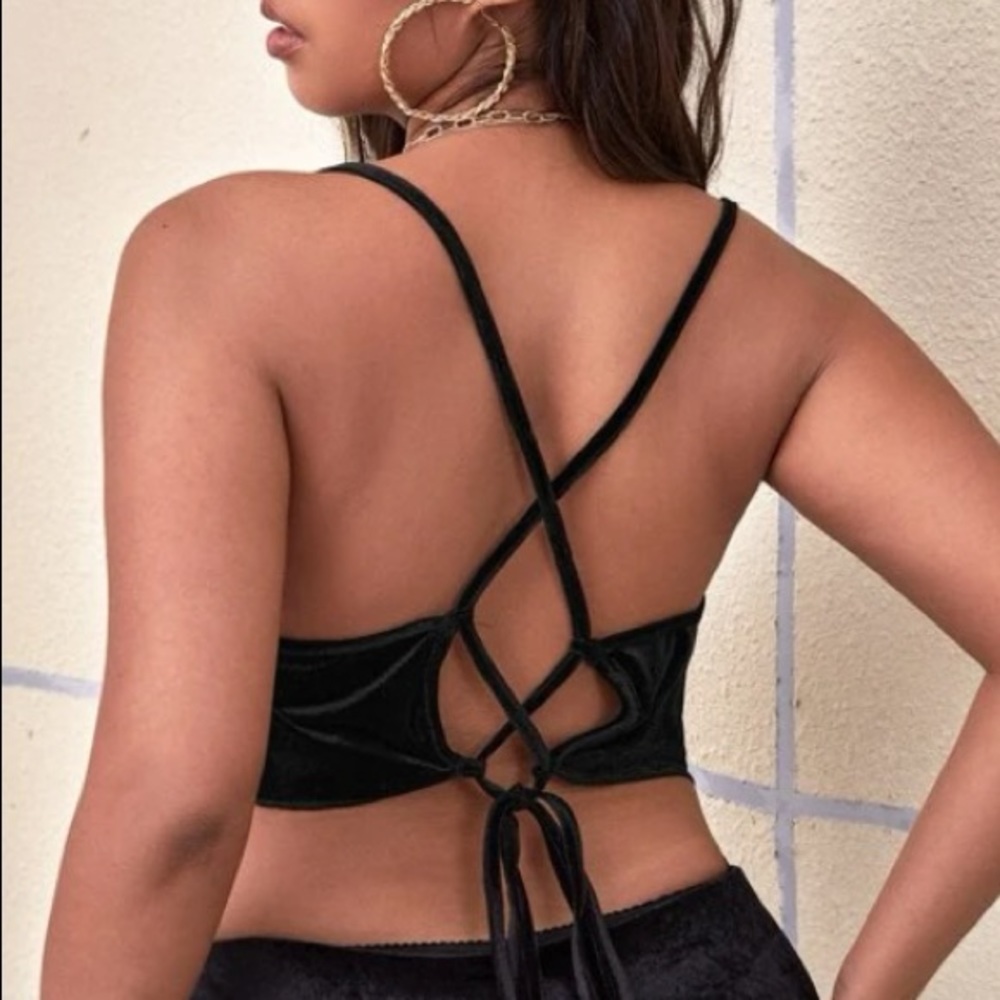 SHEIN lace up back hanky hem velvet cami top